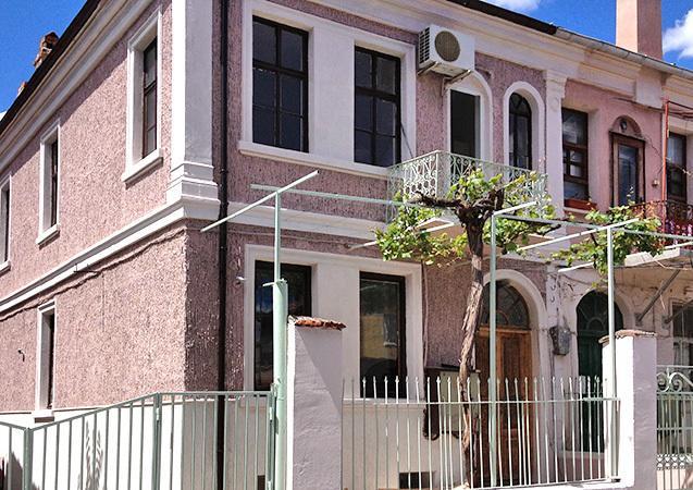 Old House Hostel Burgas Bagian luar foto